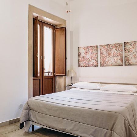 Siracusa Casa Tiche&Selene Syrakus Exterior foto