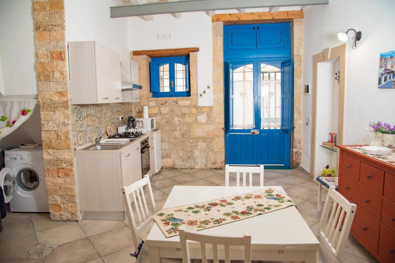 Siracusa Casa Tiche&Selene Syrakus Exterior foto